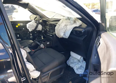 2020 Ford Police Interceptor z USA, uszkodzony, nr VIN 1FM5K8AB1LGA83556